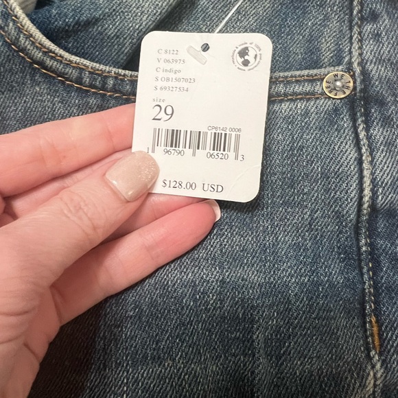 Free People SERAIN MID high RISE SLIM
BOOT CUT NWT 29 Button Fly - Picture 4 of 13